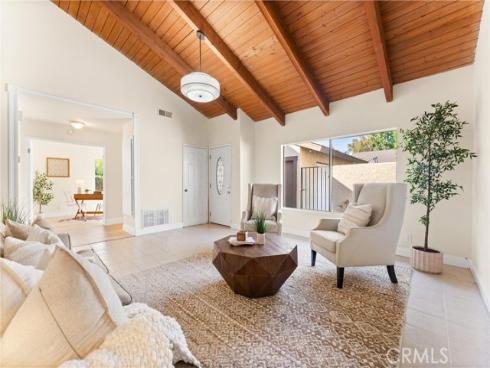 2602 N Tustin  D  Avenue, Santa Ana, CA