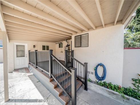 825 N Raitt   Street, Santa Ana, CA