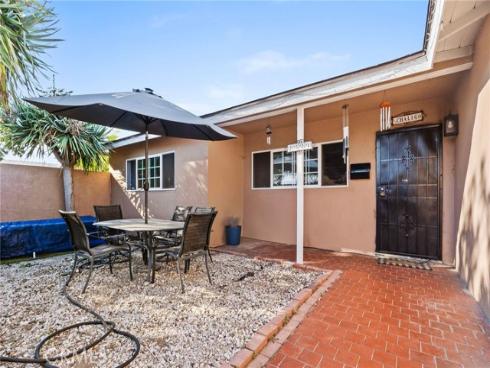 2321  Downie   Place, Santa Ana, CA