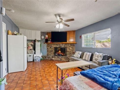 2321  Downie   Place, Santa Ana, CA