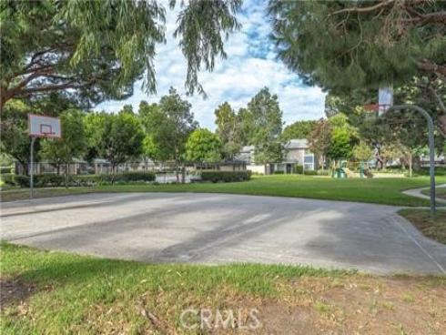 2424 S Laurelwood 143 , Santa Ana, CA
