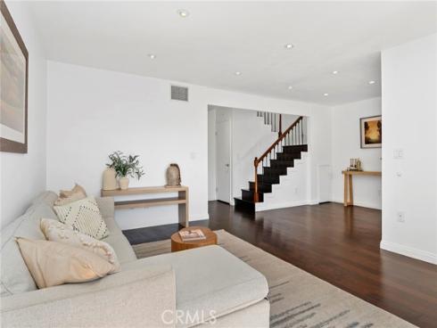 5112 W 1st  C , Santa Ana, CA