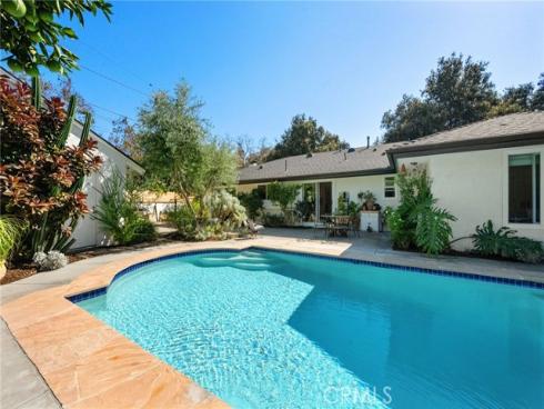 1109 W 21st   Street, Santa Ana, CA