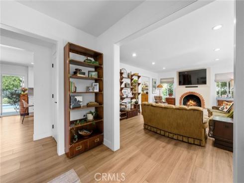 1109 W 21st   Street, Santa Ana, CA