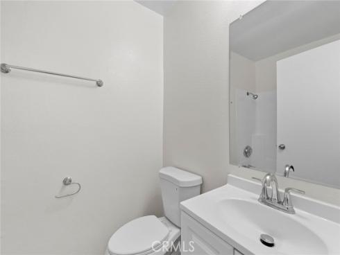 600 W 3rd  107  StreetB, Santa Ana, CA