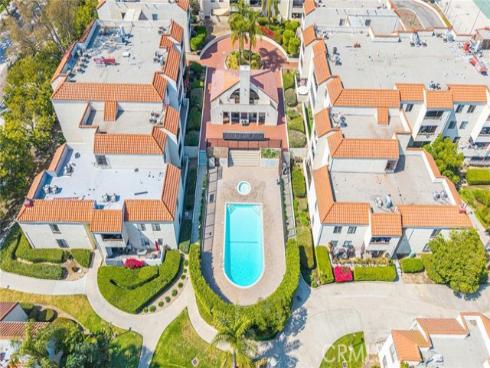 600 W 3rd  107  Street, Santa Ana, CA