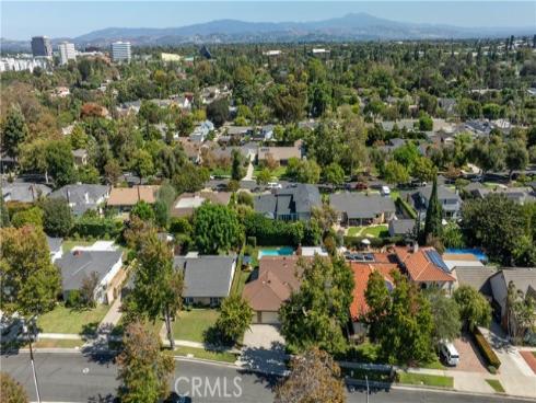 2333 N Lowell   Lane, Santa Ana, CA