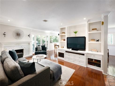 2333 N Lowell   Lane, Santa Ana, CA