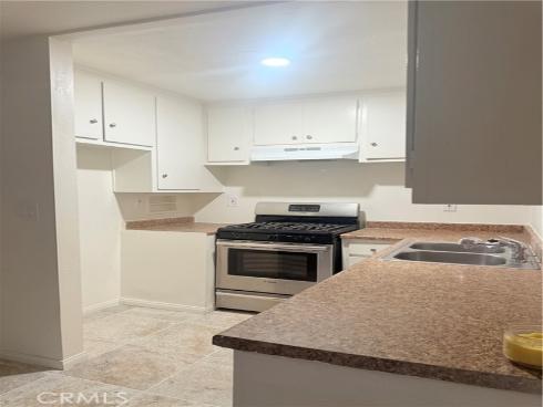 1000 E Bishop  M2  Street, Santa Ana, CA