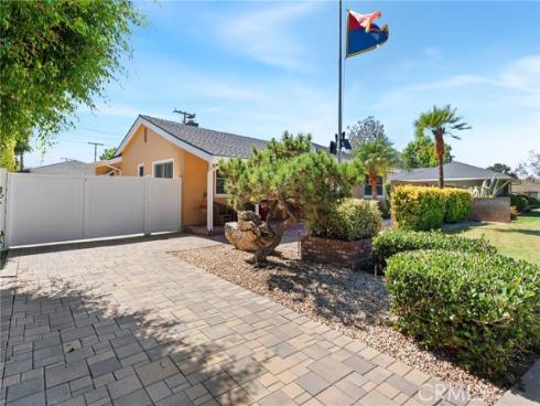 1116 W 21st   Street, Santa Ana, CA