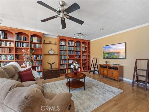 1116 W 21st   Street, Santa Ana, CA