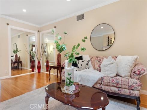 1116 W 21st   Street, Santa Ana, CA