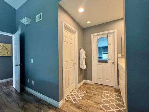 2518 N Tustin  E  Avenue, Santa Ana, CA