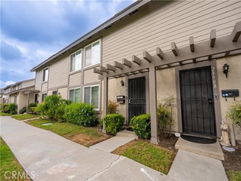 2990  Bradford  C  Place, Santa Ana, CA