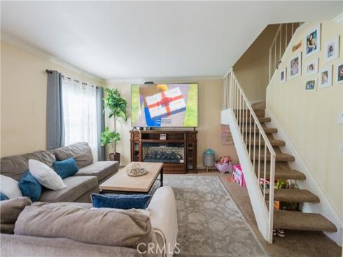 2990  Bradford  C  Place, Santa Ana, CA