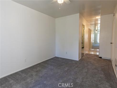 1040 W Macarthur  66  Boulevard, Santa Ana, CA