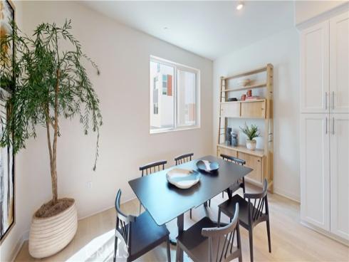 1882  E. 1st  260  Street, Santa Ana, CA