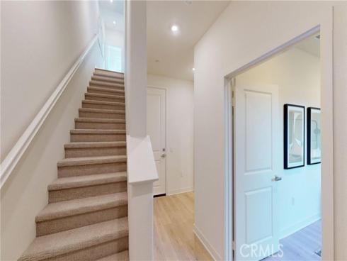 1882  E. 1st  260  Street, Santa Ana, CA