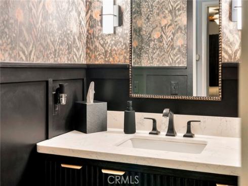 1062  Cabrillo Park  C  Drive, Santa Ana, CA