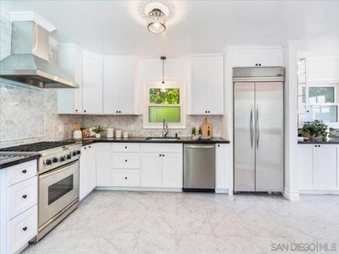 2602 N Louise  , Santa Ana, CA