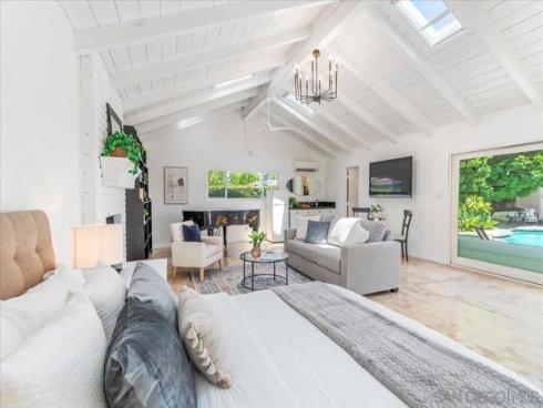 2602 N Louise  , Santa Ana, CA