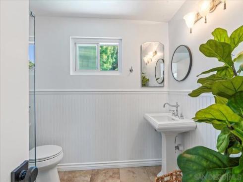 2602 N Louise  , Santa Ana, CA