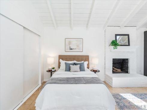 2602 N Louise  , Santa Ana, CA