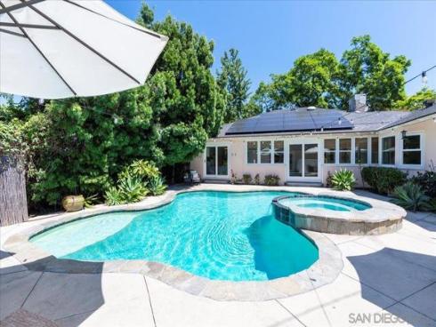 2602 N Louise  , Santa Ana, CA