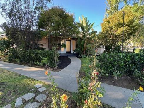 2602 N Louise  , Santa Ana, CA