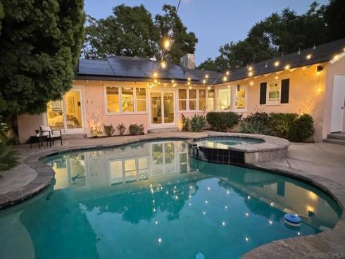 2602 N Louise  , Santa Ana, CA