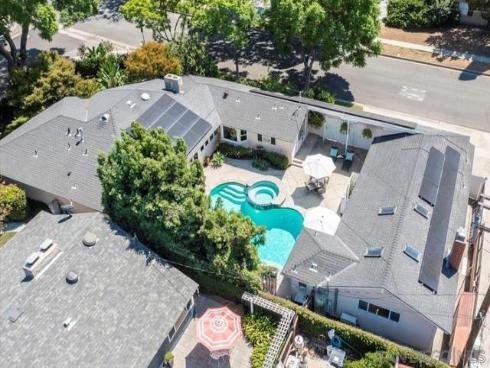 2602 N Louise  , Santa Ana, CA