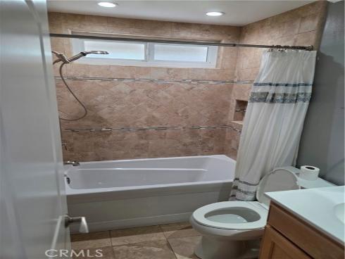 2123 Barclay , Santa Ana, CA