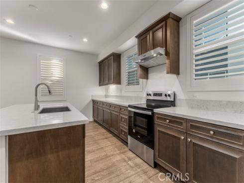 921 E 3rd Street, Santa Ana, CA