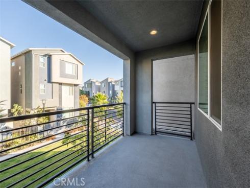 921 E 3rd Street, Santa Ana, CA