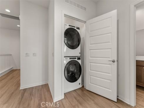 921 E 3rd Street, Santa Ana, CA