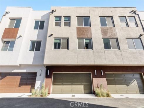 595 S Lyon Street, Santa Ana, CA