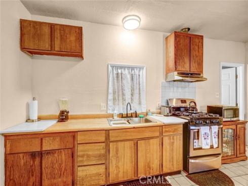 2118  Hickory   Street, Santa Ana, CA