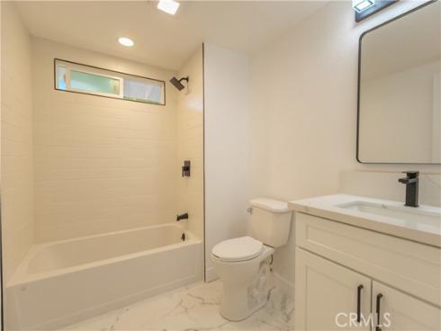 413 S Poplar , Santa Ana, CA