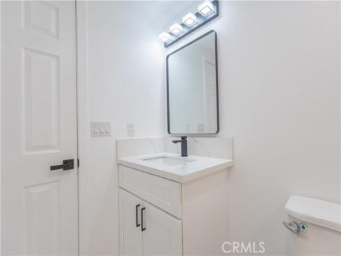 413 S Poplar , Santa Ana, CA