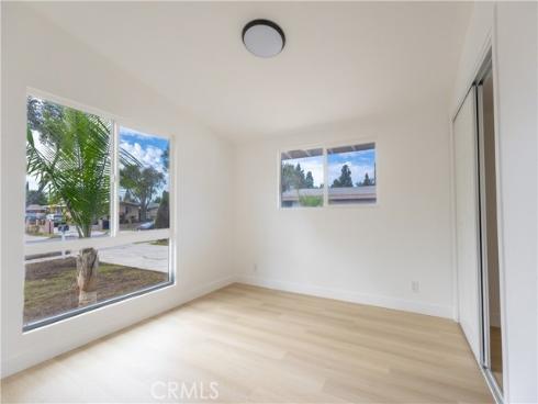 413 S Poplar , Santa Ana, CA