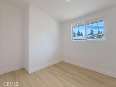 413 S Poplar , Santa Ana, CA