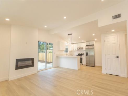 413 S Poplar , Santa Ana, CA