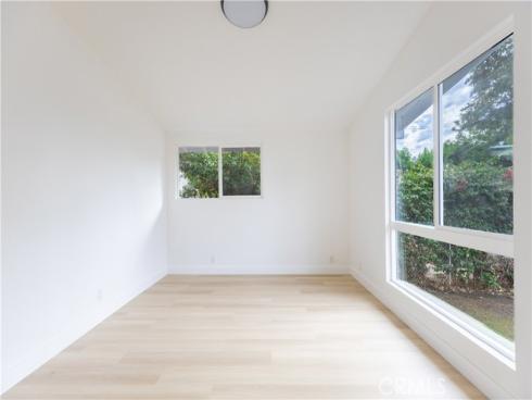 413 S Poplar , Santa Ana, CA