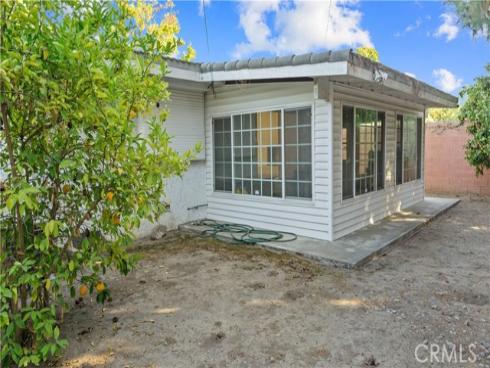 2432  Larchmont   AvenueAve, Santa Ana, CA