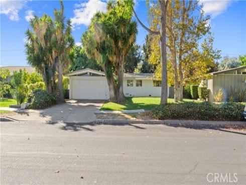 2432  Larchmont   AvenueAve, Santa Ana, CA