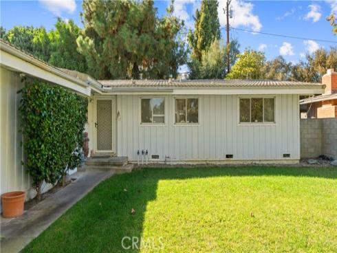 2432  Larchmont   AvenueAve, Santa Ana, CA