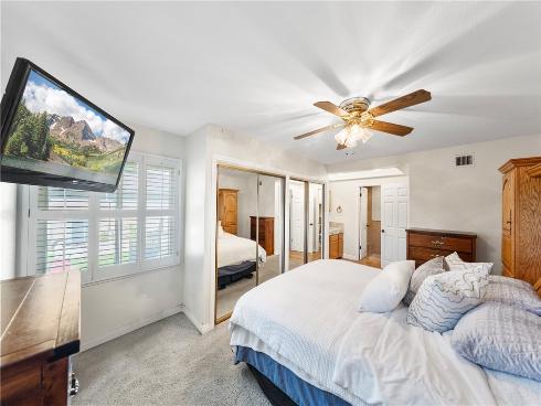 1701 E 6th  , Santa Ana, CA