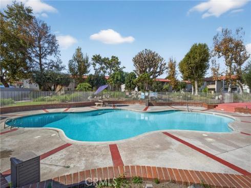 2511 W Sunflower  K4  Avenue, Santa Ana, CA