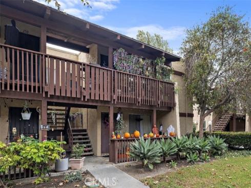 1040 W Macarthur Blvd 152 , Santa Ana, CA