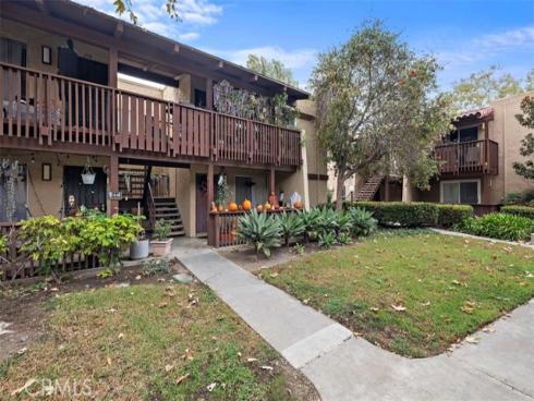 1040 W Macarthur Blvd 152 , Santa Ana, CA